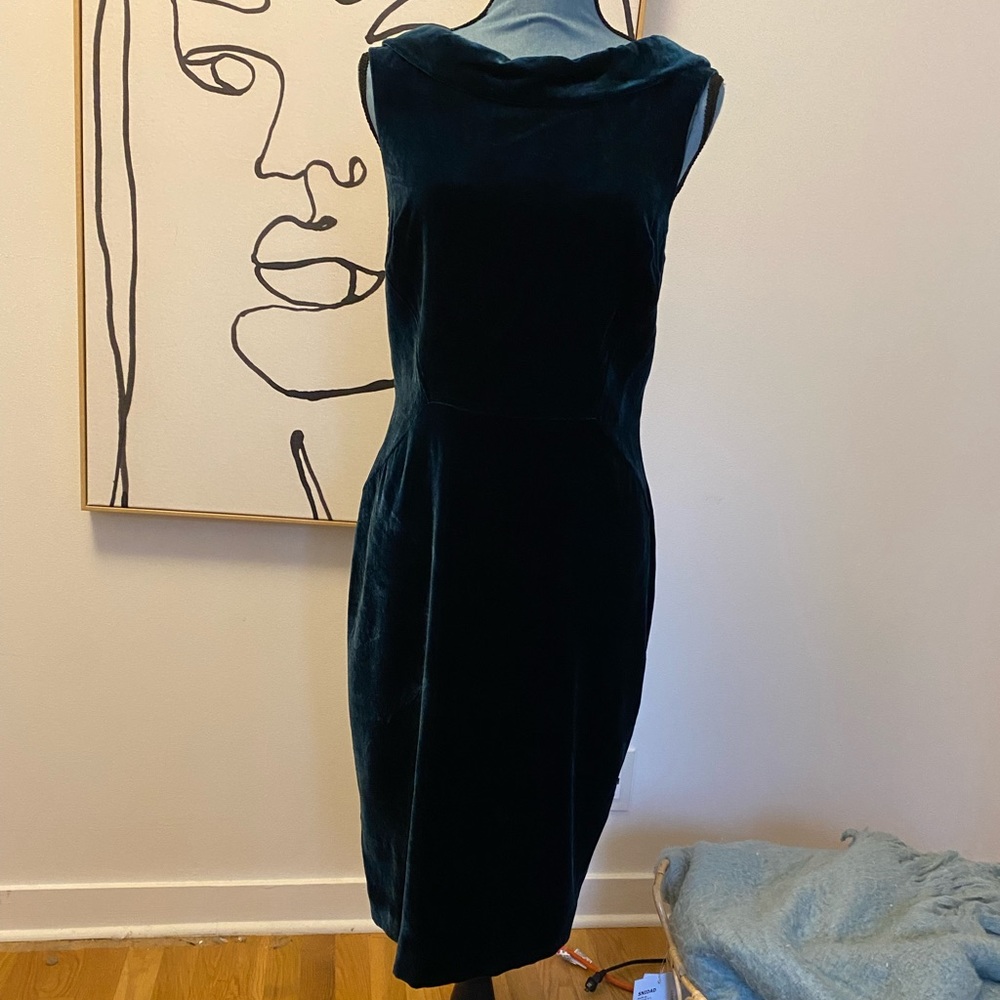 Boden NWT gorgeous velvet party dress sz 8 USA knee length